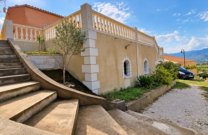 Vente Maison traditionnelle 5 pièces — photo 2