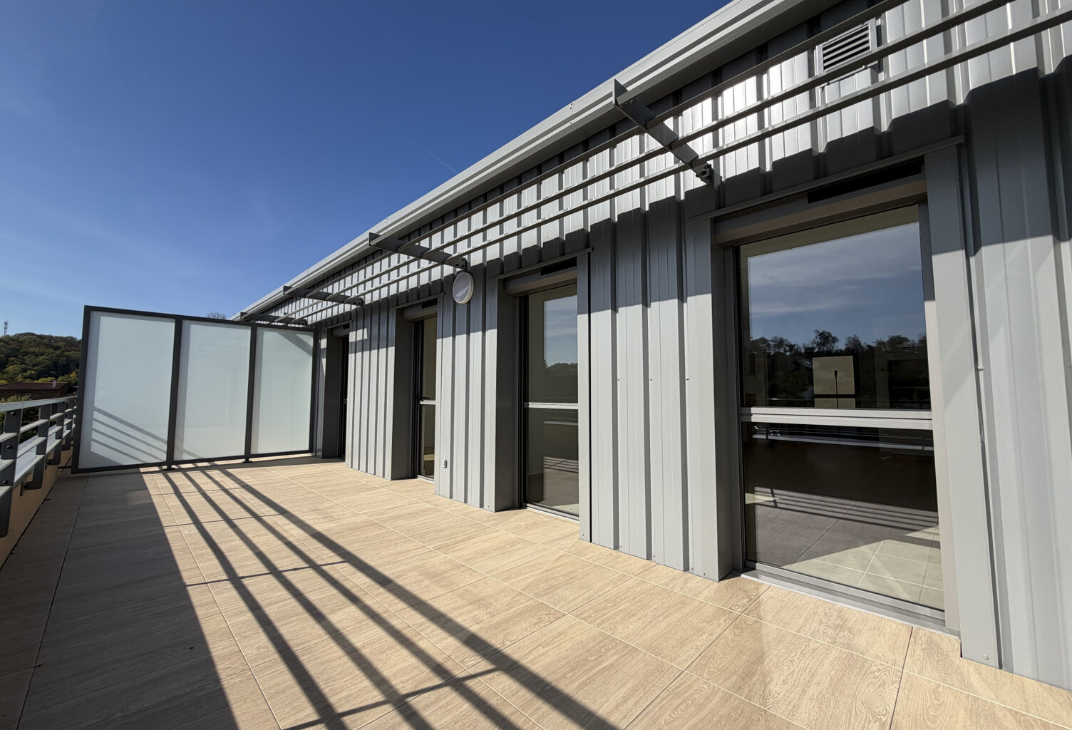 Appartement neuf avec ascenseur — photo 1