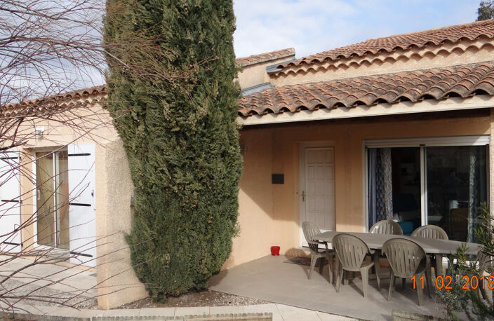 Dans quartier prisé proche du centre ville, villa de plain-p — photo 2