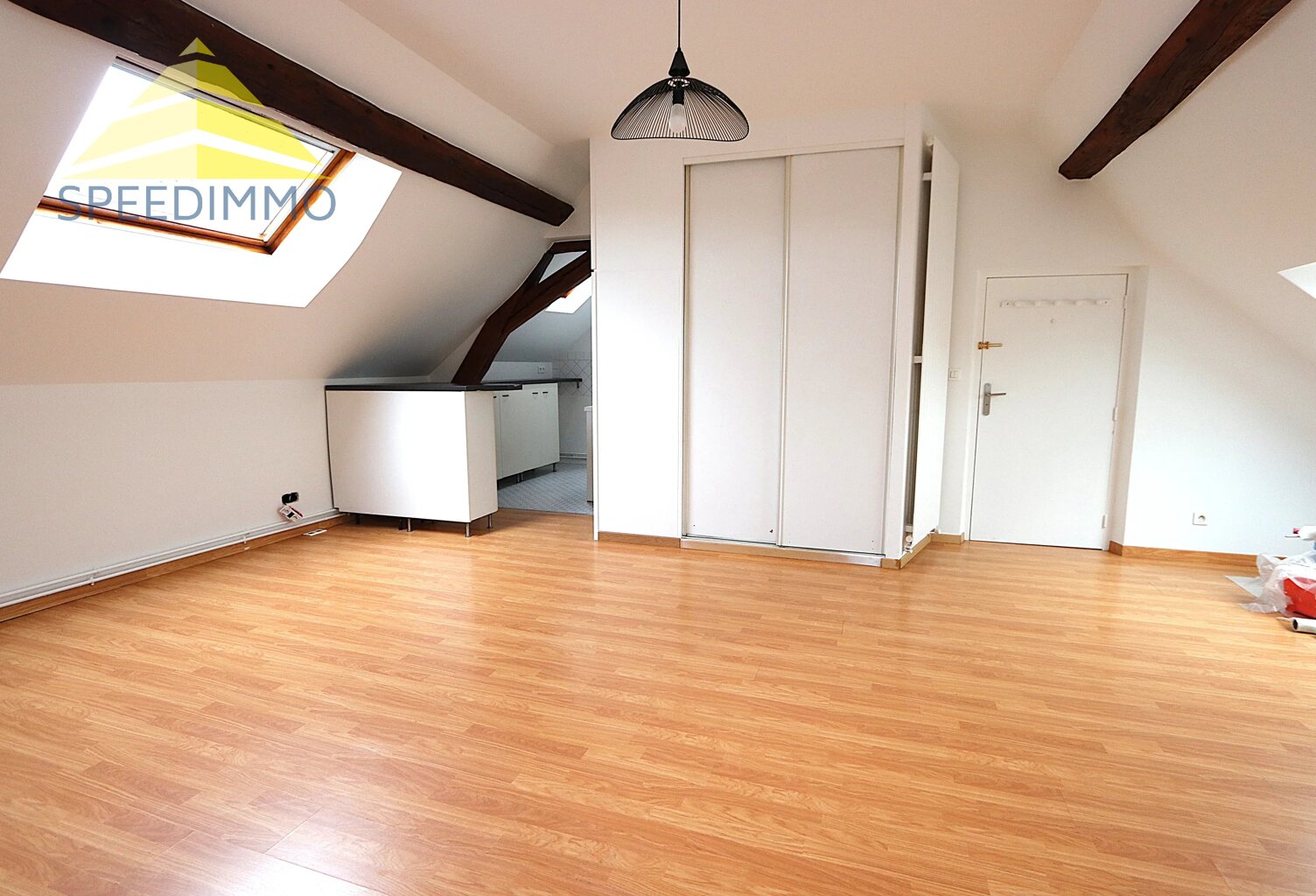 Location appartement 2 pièces 42 m² à Périgny (94520) — photo 1