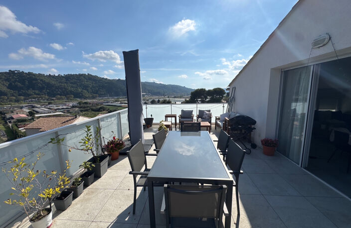 Bel appartement 3 pièces avec vaste terrasse dans résidence — photo 2