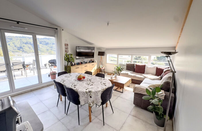 Bel appartement 3 pièces avec vaste terrasse dans résidence — photo 3