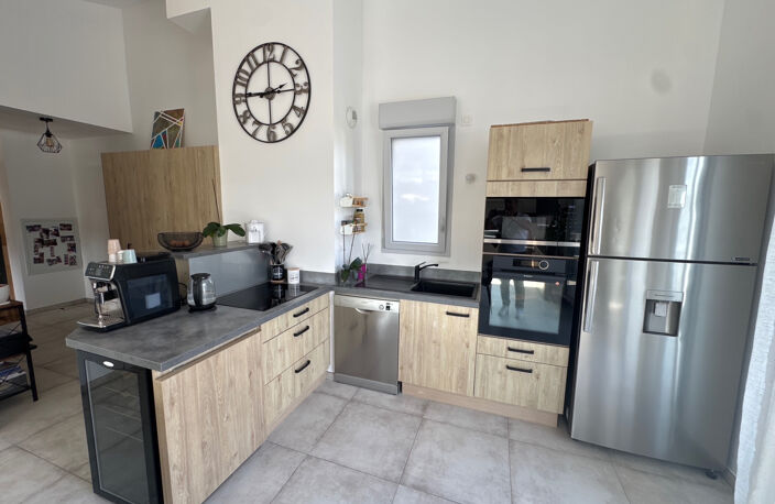 Bel appartement 3 pièces avec vaste terrasse dans résidence — photo 4