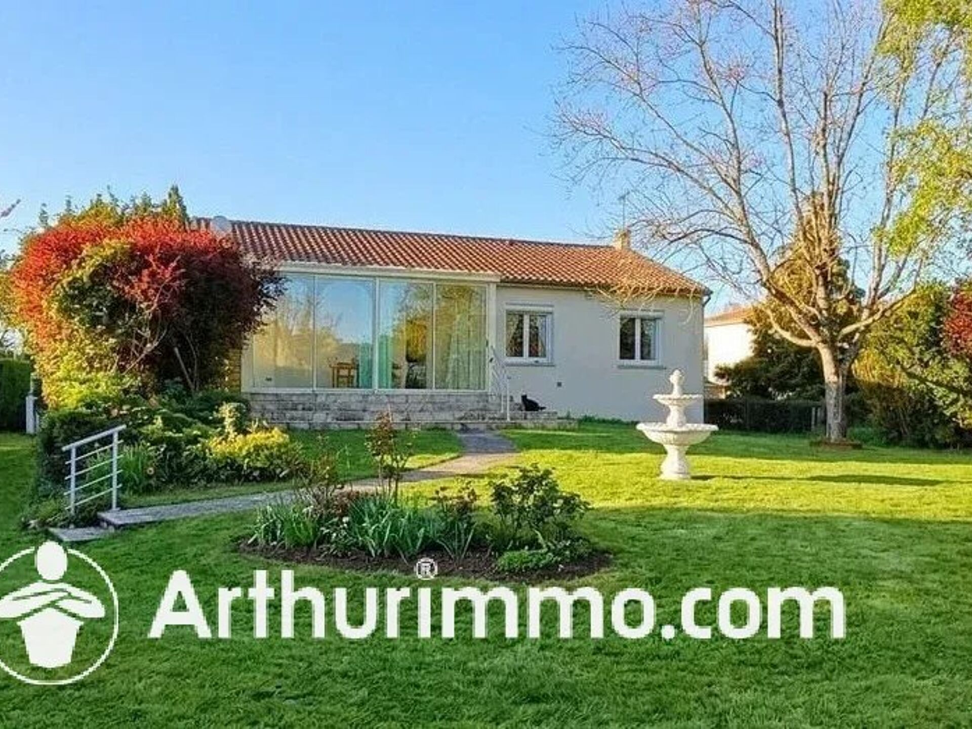 Maison 7 pièces 171 m² · à Saint-Jean-d'Angély · 171 m² · 253 200 €