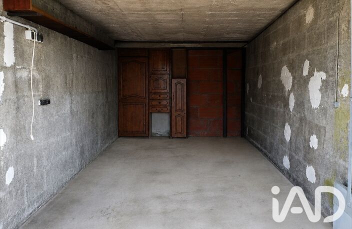 Vente Garage 13 m&sup2; — photo 2