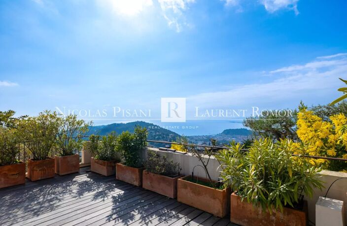 APPARTEMENT VUE MER TERRASSE PISCINE — photo 2