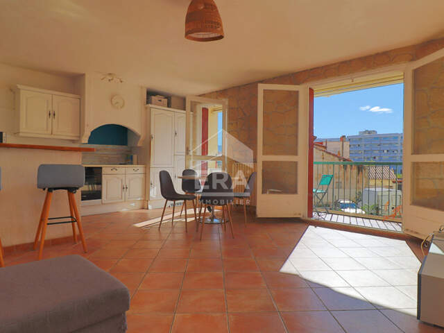 À VENDRE  APPARTEMENT T3 DE 65,40 m² AVEC BALCON PLEIN SUD ET CLIMATISATION  MARSEILLE 13010, LA TIMONE — photo du bien