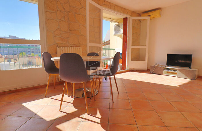 À VENDRE  APPARTEMENT T3 DE 65,40 m² AVEC BALCON PLEIN SUD ET CLIMATISATION  MARSEILLE 13010, LA TIMONE — photo 4