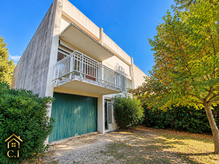 EXCLUSIVITÉ - GRAND TRAVERS - VILLA À DEUX PAS DE LA PLAGE ! — photo 1