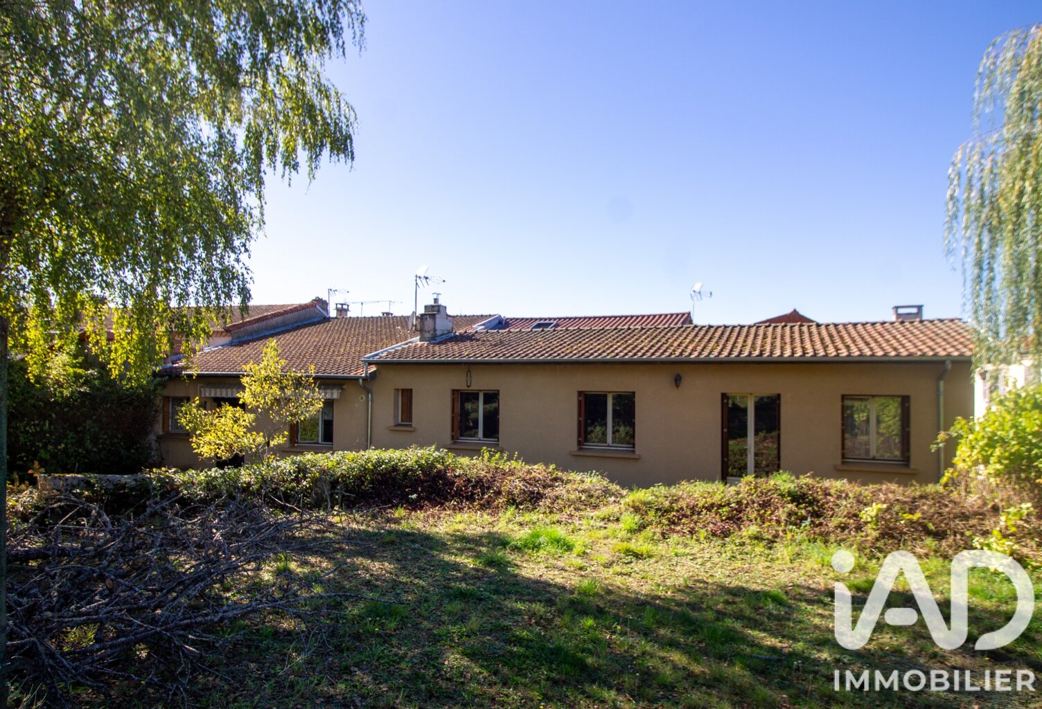 Vente Maison/villa 8 pièces — photo 1