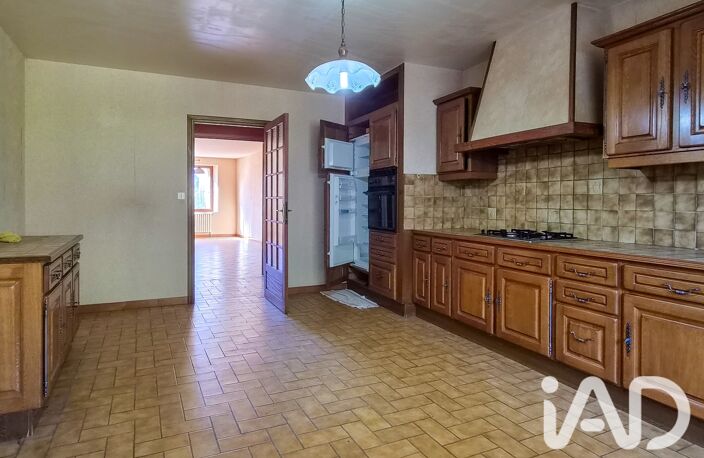 Vente Maison/villa 8 pièces — photo 3