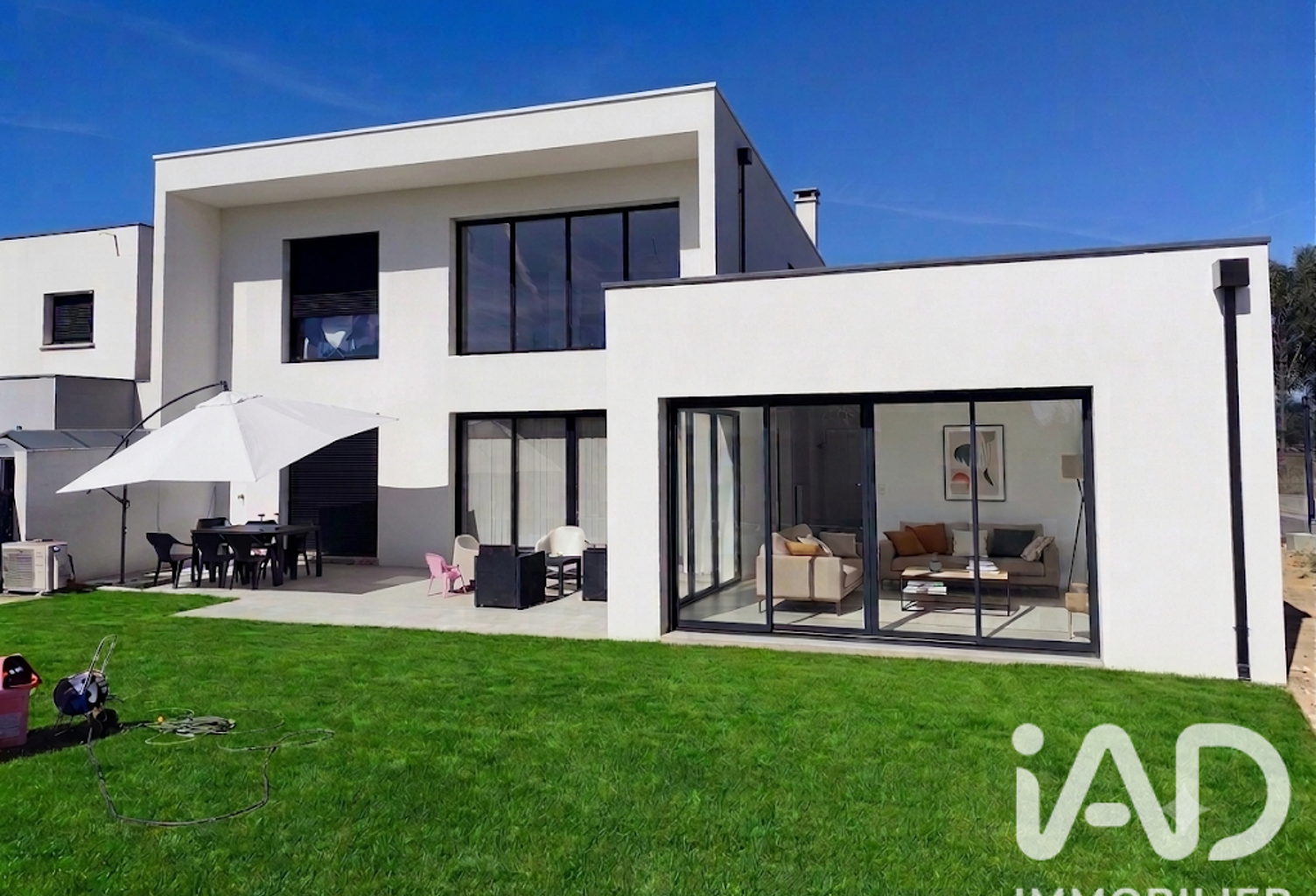 Vente Maison/villa 6 pièces — photo 1