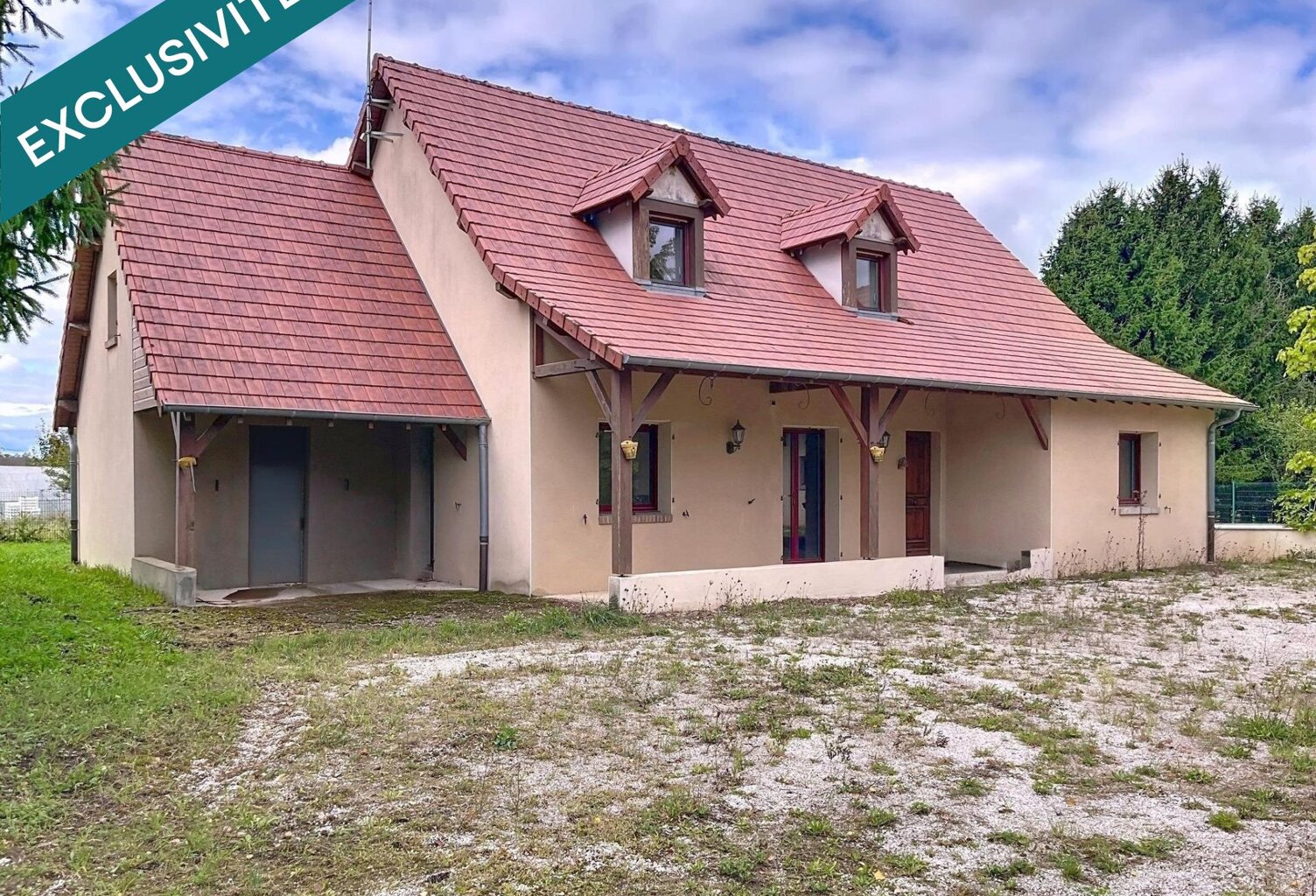 À 3 km du centre de Louhans, maison familiale — photo 1