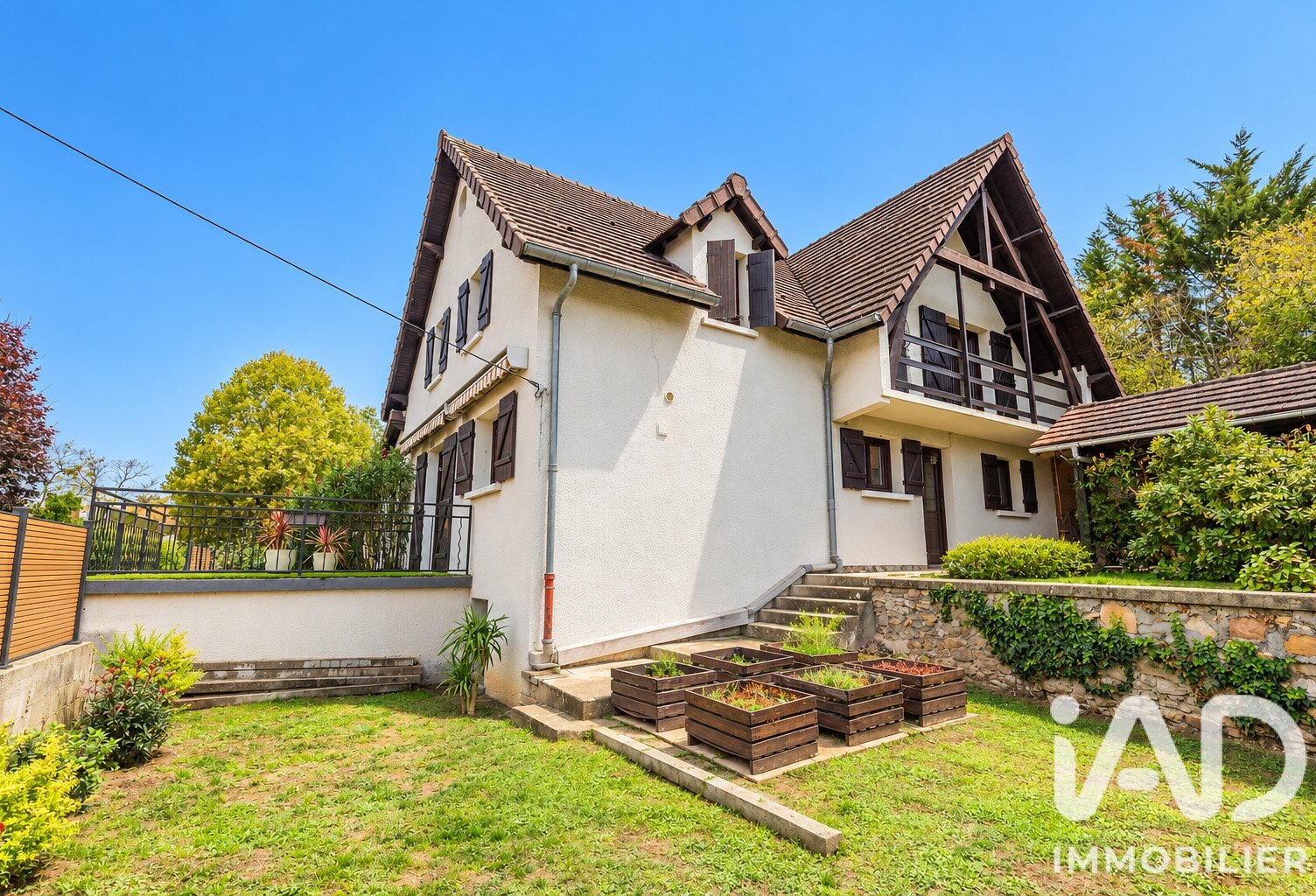 Vente Maison/villa 8 pièces — photo 1
