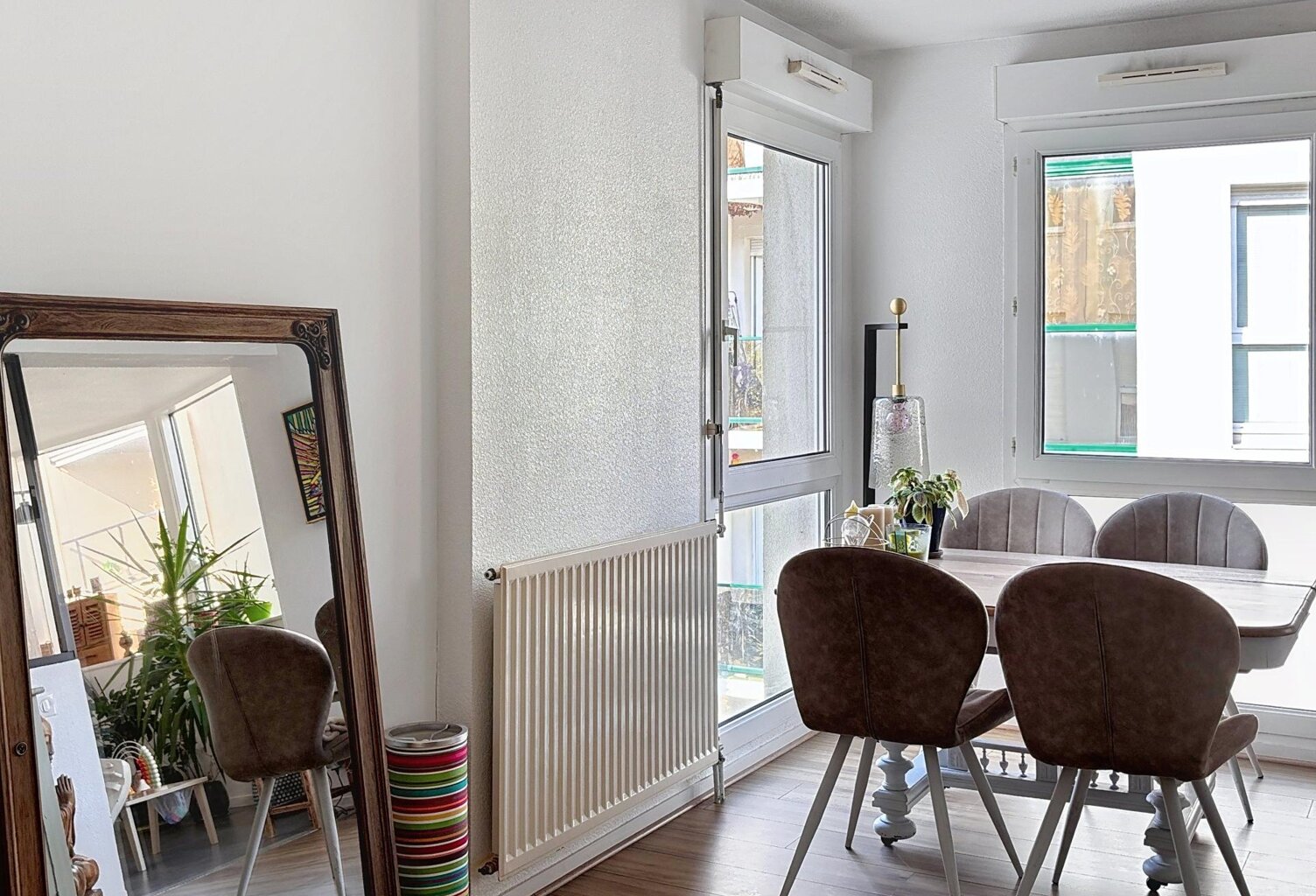 Opportunité T3 de 65m2 aux Chartrons — photo 1