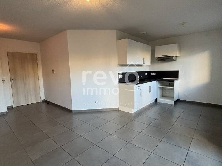 Appartement en rez-de-jardin — photo 1