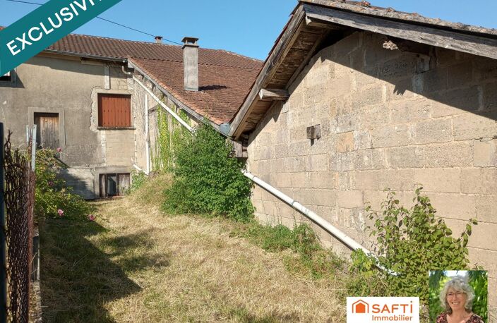 Ensemble immobilier de 162 m² avec deux maisons, dépendances et terrain — photo 3