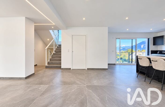 Vente Maison d'architecte 6 pièces — photo 3