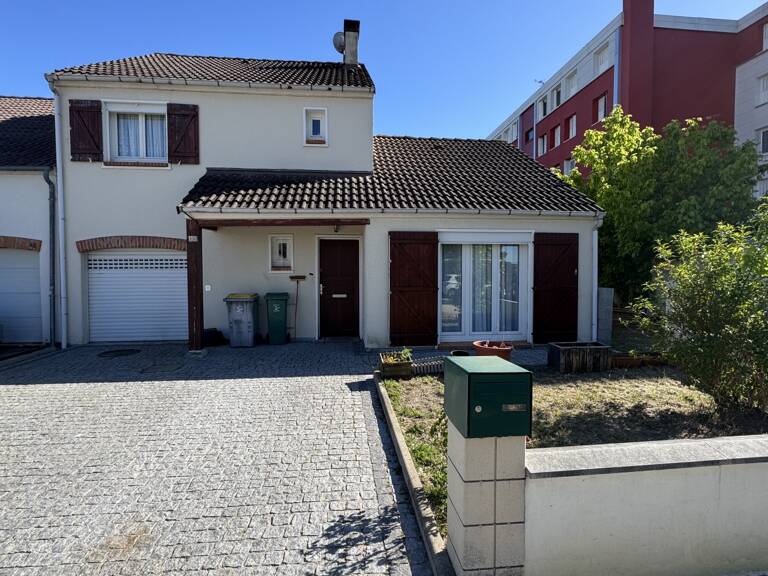 Vente Maison/villa 5 pièces — photo 1