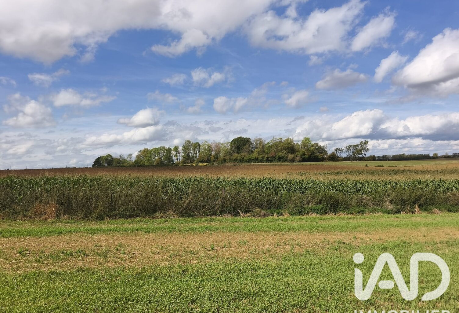 Vente Surface diverse 7 540 m&sup2; — photo 1