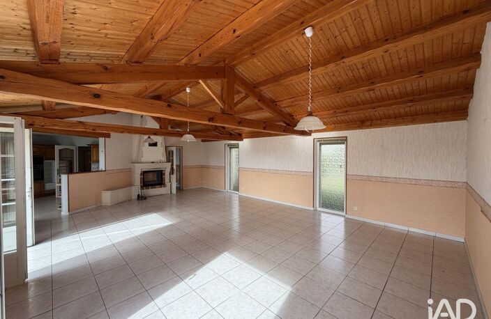 Vente Maison/villa 4 pièces — photo 2