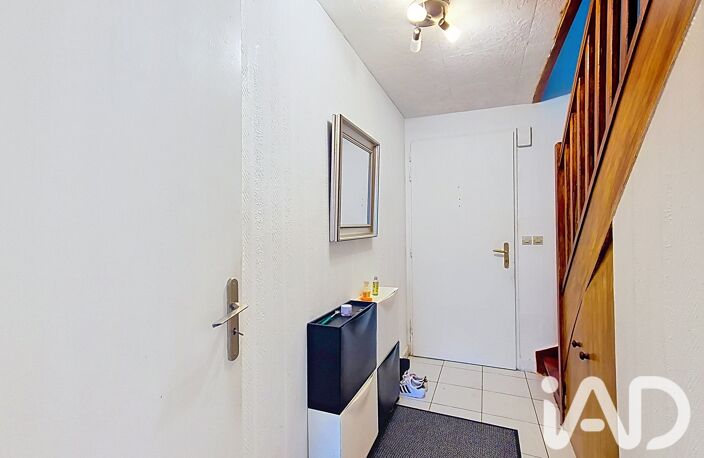 Vente Maison/villa 4 pièces — photo 2