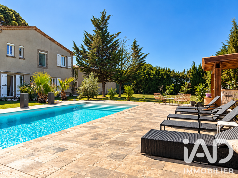 Vente Maison/villa 8 pièces — photo 1
