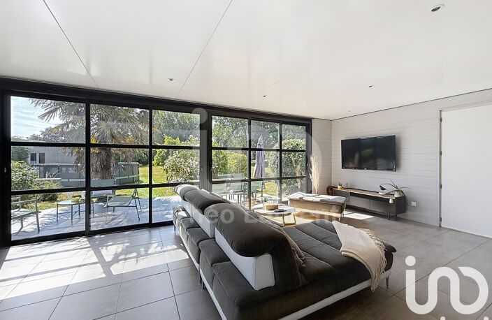 Vente Maison traditionnelle 8 pièces — photo 3