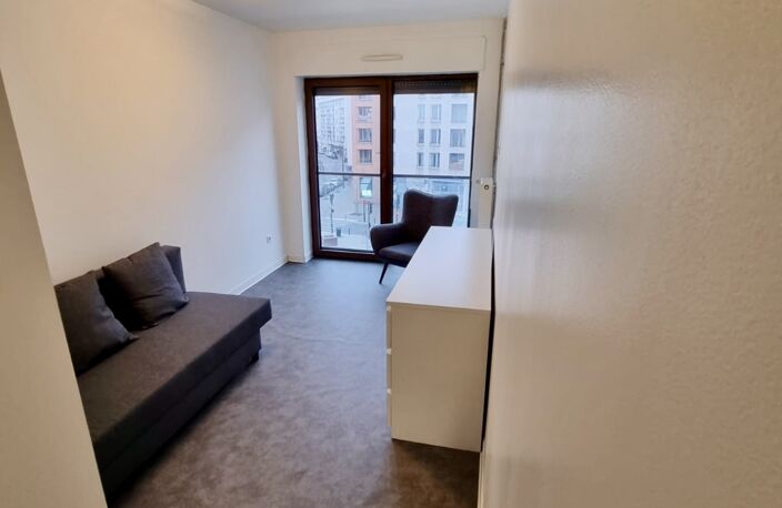 Location Appartement 1 pièce — photo 4