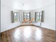 Studio lumineux de 24 m² au dernier étage, secteur Brûle-Maison — photo 2