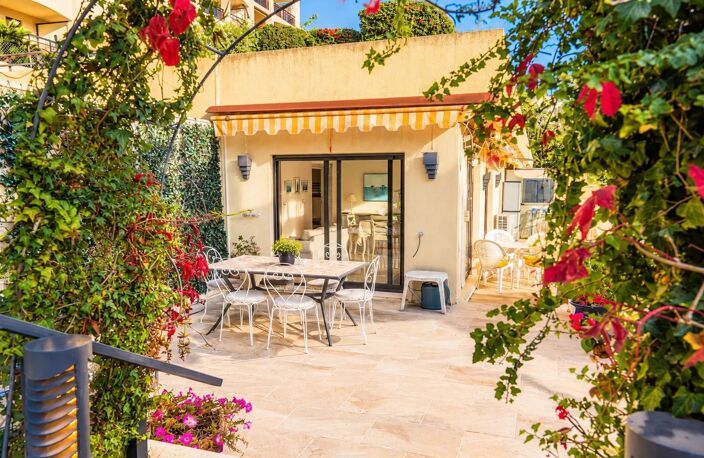 Appartement 3 pièces au Val de Mougins avec grande terrasse et aperçu mer — photo 2