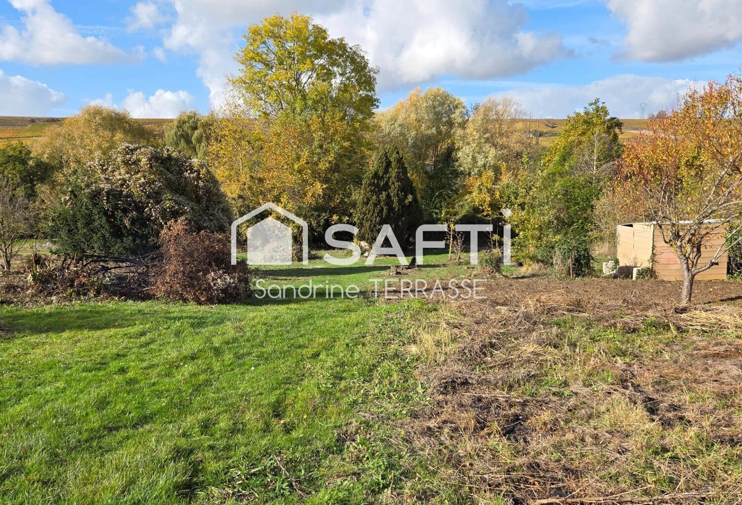 Beau terrain à bâtir — photo 1