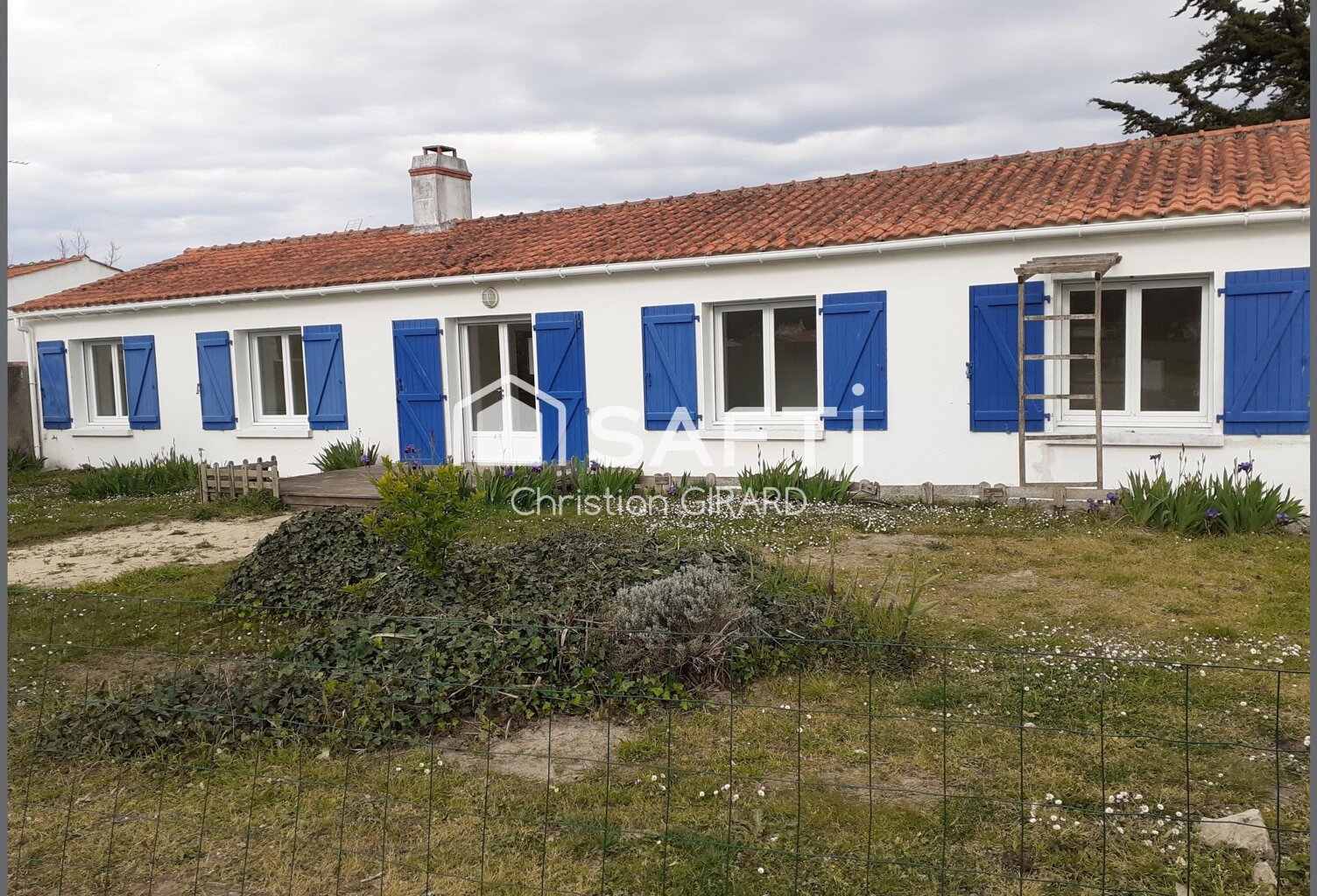 A la Guérinière, maison de plain-pied de 107 m2 de surface habitable, non loin des plages et des commerces... — photo 1