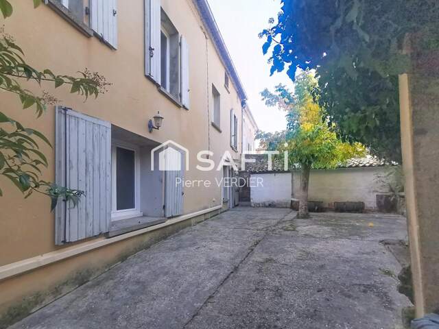 Centre bourg, commerces à pied — photo du bien