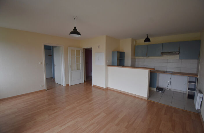 MURET-Appartement 2 pièces 45 m2 — photo 2