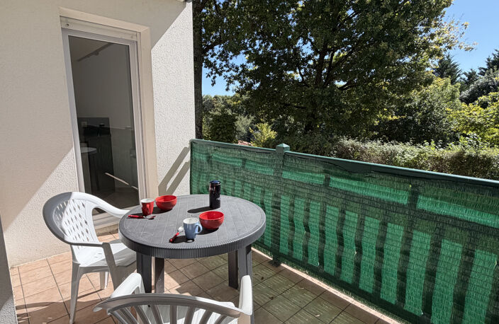 Saint-Jean-de-Luz   Grand T2 en rez-de-jardin avec terrasse, — photo 2