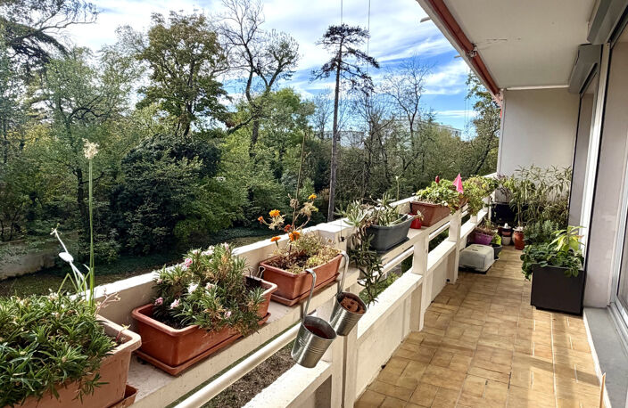 À VENDRE A LYON 5 / POINT-DU-JOUR BEL APPARTEMENT 4 PIÈCES D — photo 4