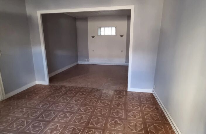 Appartement Pont sur Yonne — photo 3