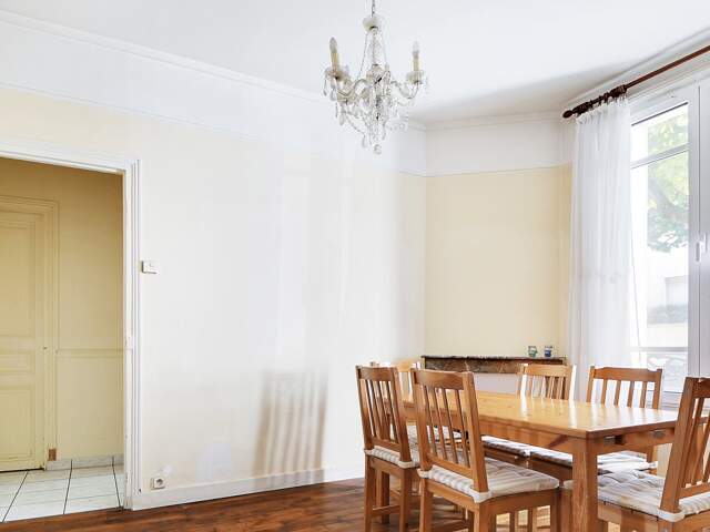 Appartement Rez de Chaussée 3 pièces à Vendre — photo du bien