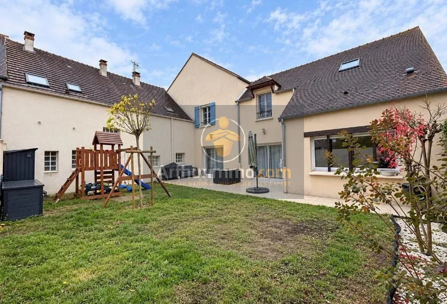 LIVERDY EN BRIE - Maison familiale 165 m² — photo 1