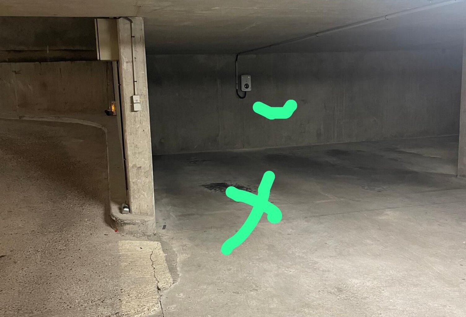 Vente Parking 14 m&sup2; — photo 1