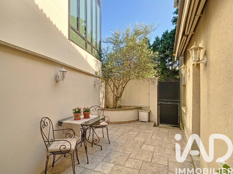 Vente Immeuble 141 m&sup2; — photo 1
