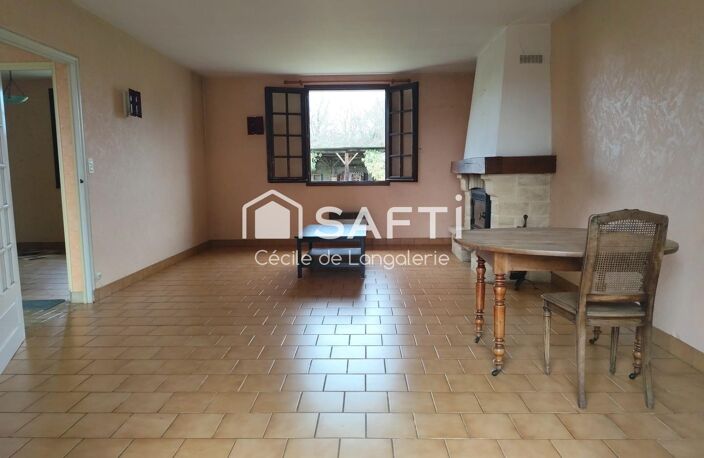 MAISON SUR TERRAIN DE 6829m² ARBORE ET FLEURI — photo 5