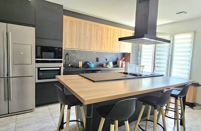 Vente Maison traditionnelle 6 pièces — photo 3