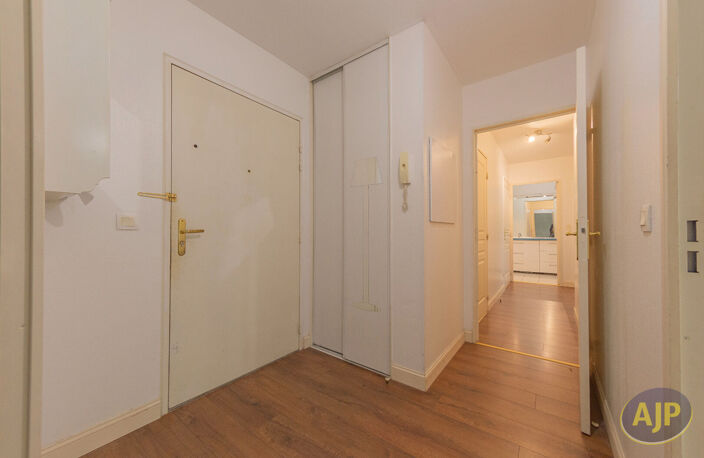 Appartement Bordeaux 3 pièce(s) 69.79 m2 — photo 4