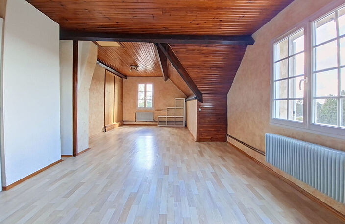 MAISON AVEC LOGEMENT INDEPENDANT - 10MIN CHÂTELLERAULT - SECTEUR OUEST — photo 5