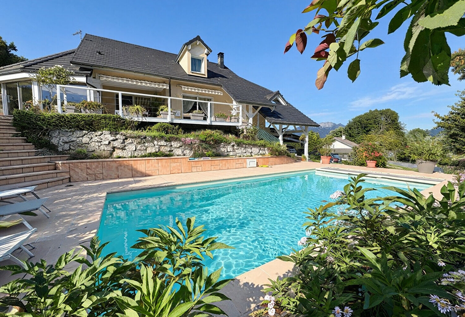 Superbe villa - Les Mollettes — photo 1