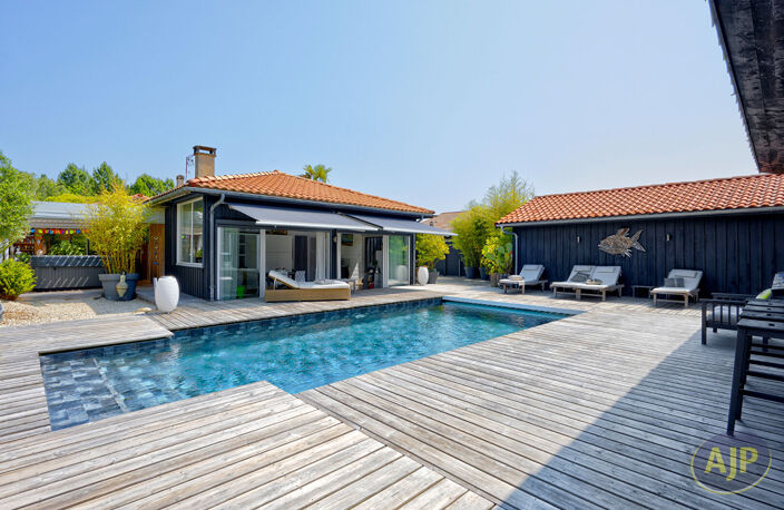 MARTIGNAS SUR JALLE - PROPRIETE D'EXCEPTION 210 m2 - PISCINE JARDIN EXOTIQUE GARAGE - ELEGANCE & ART DE VIVRE AUX PORTES DE BORDEAUX — photo 2