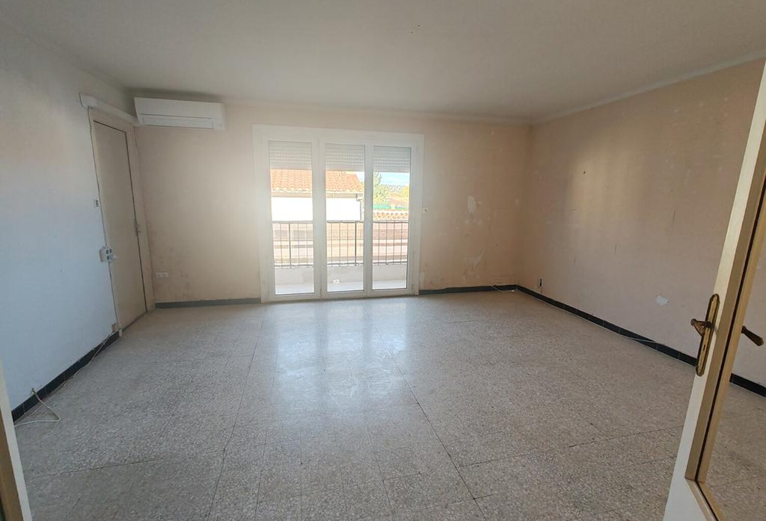 Appartement Quartier des Remparts , à 5 mn du centre ville, au calme — photo 1