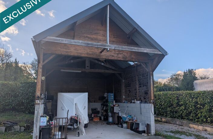Maison de ville avec jardin et garages, proche commerces et écoles — photo 2